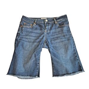 Aeropostale Shorts Women 10 Low Rise Cut Off (W28 L10)